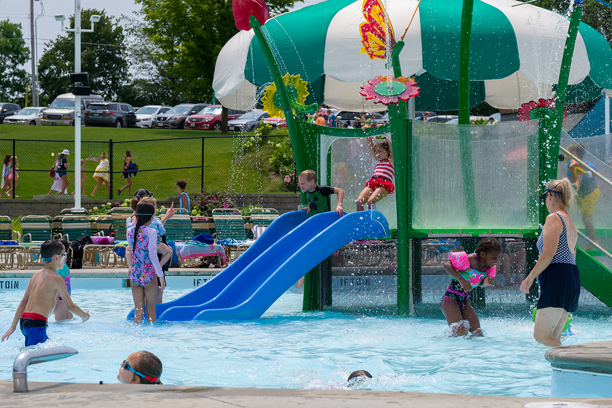 Alligator's Creek Aquatic Center | City of O'Fallon, Missouri